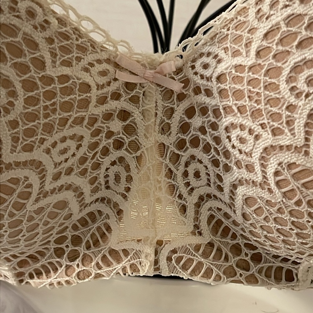 CACIQUE Modern Linear Lace Balconette Bra, wire Women’s Size 36DD cream over tan - Picture 4 of 16